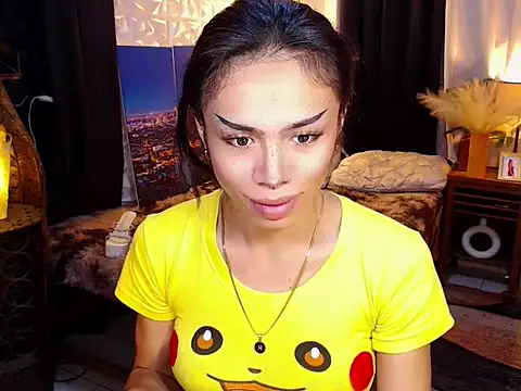 Snapshot of WILDROXIE chatting on 10-27-25, 10:58 WILDROXIE online show from 10-27-25, 10:58