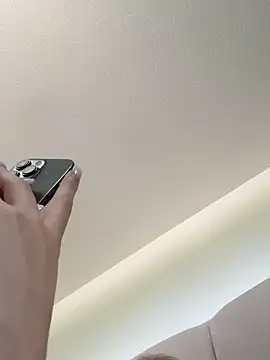 Chloemillerrxx online show from 09-11-25, 11:54