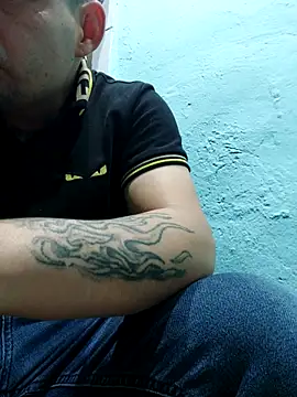 Snapshot of fboycdjuaez chatting on 03-07-26, 12:29 fboycdjuaez online show from 03-07-26, 12:29