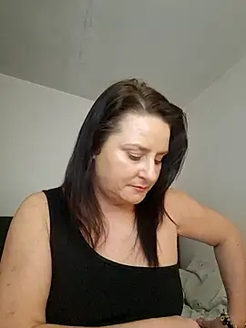 RachVanXX online show from 01-13-26, 06:08