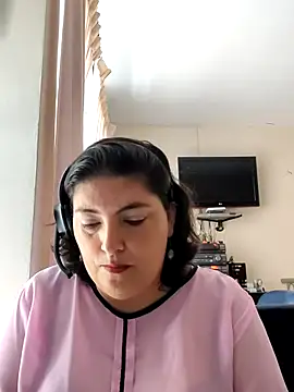 lina maria99 online show from 09-11-25, 02:17