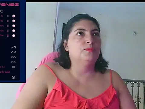Snapshot of lina_maria99 chatting on 09-16-25, 02:51 lina maria99 online show from 09-16-25, 02:51