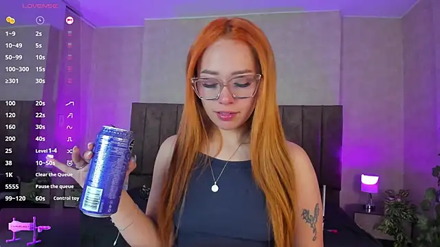 Snapshot of LanaMills_ chatting on 09-21-25, 03:41 LanaMills online show from 09-21-25, 03:41