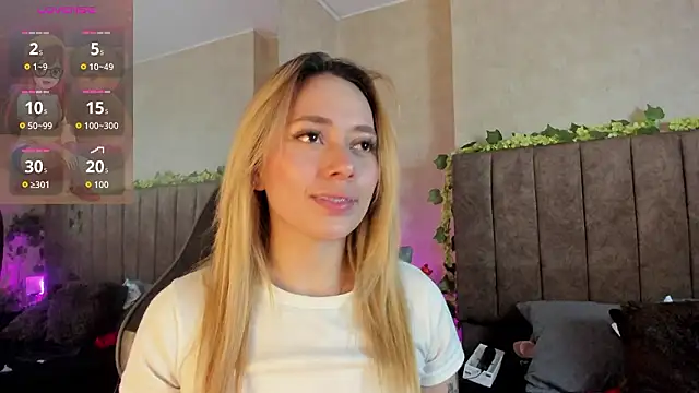 Snapshot of LanaMills_ chatting on 02-03-26, 04:43 LanaMills online show from 02-03-26, 04:43