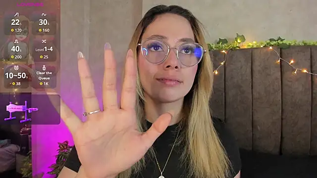 Snapshot of LanaMills_ chatting on 03-03-26, 05:02 LanaMills online show from 03-03-26, 05:02