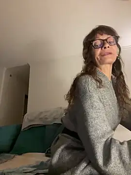 Snapshot of Chris06d22@xh chatting on 09-30-25, 06:35 Chris06d22xh online show from 09-30-25, 06:35