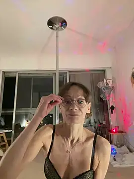 Snapshot of Chris06d22@xh chatting on 02-27-26, 09:48 Chris06d22xh online show from 02-27-26, 09:48