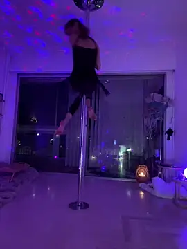 Chris06d22xh online show from 04-09-26, 08:03