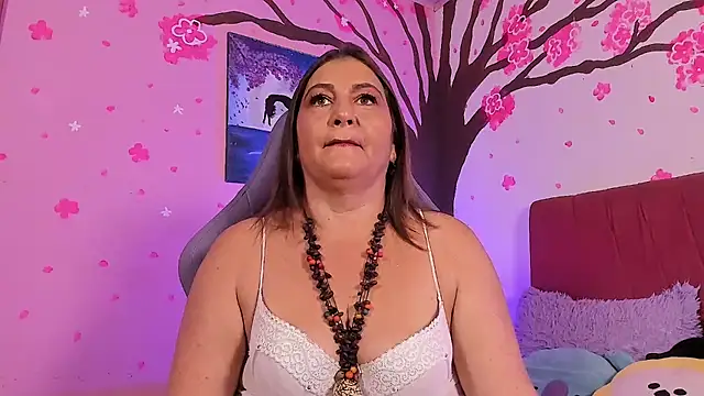 PalomaLombardi online show from 05-20-26, 10:54