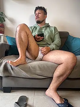 DADDYTTEDY1 online show from 04-21-26, 09:28