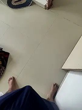 Snapshot of Size_x@xh chatting on 09-17-25, 07:10 Size xxh online show from 09-17-25, 07:10