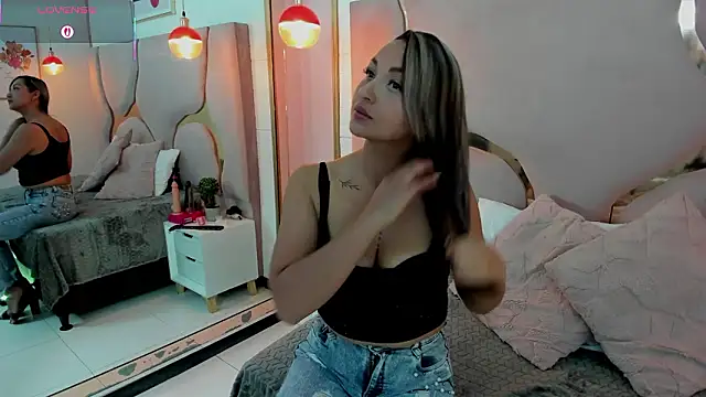 Maiyajoness online show from 02-14-26, 04:42