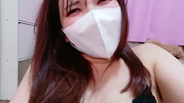 Snapshot of -EdisonThomas- chatting on 05-16-26, 10:36 -EdisonThomas- online show from 05-16-26, 10:36