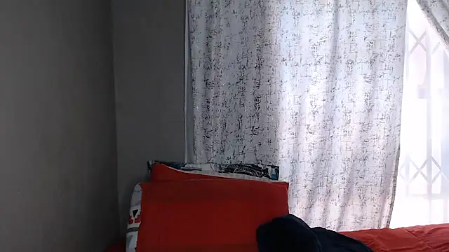 Snapshot of Lunalee chatting on 01-13-26, 11:48 Lunalee online show from 01-13-26, 11:48