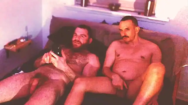 Snapshot of Bighairytopping chatting on 04-03-26, 07:39 Bighairytopping online show from 04-03-26, 07:39