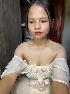 Snapshot of Hana-44 chatting on 10-10-25, 07:18 Hana-44 online show from 10-10-25, 07:18