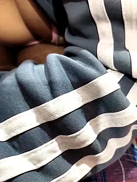 Snapshot of Priyankacam chatting on 02-07-26, 04:49 Priyankacam online show from 02-07-26, 04:49