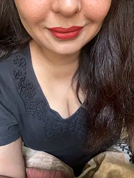 Bhabi Ki Antarvasna online show from 09-26-25, 04:27