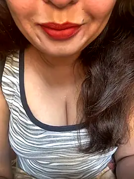 Bhabi Ki Antarvasna online show from 10-12-25, 07:07