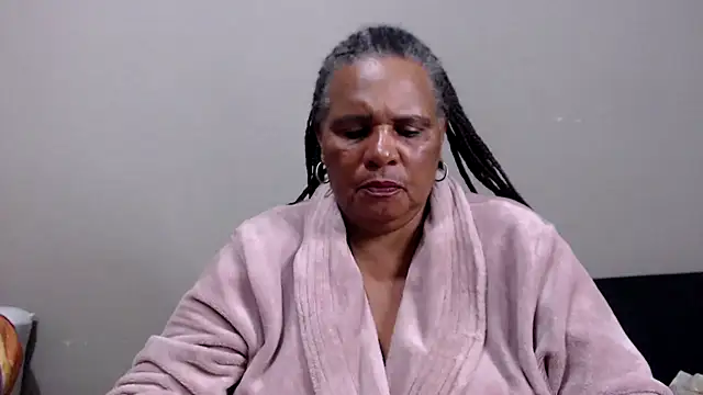 GrandBustyMelon online show from 04-09-26, 06:02