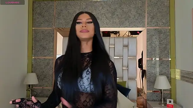 beauty nina online show from 05-25-26, 01:39