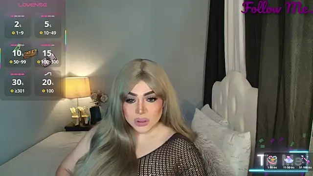 Snapshot of Unforgettable_Maria chatting on 11-29-25, 03:20 Unforgettable Maria online show from 11-29-25, 03:20