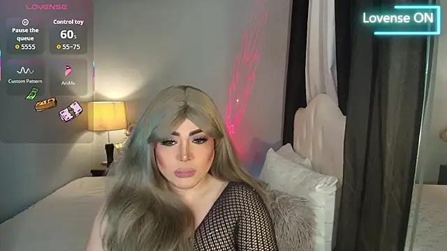 Snapshot of Unforgettable_Maria chatting on 01-19-26, 05:44 Unforgettable Maria online show from 01-19-26, 05:44