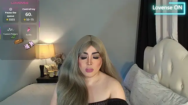 Snapshot of Unforgettable_Maria chatting on 02-27-26, 02:22 Unforgettable Maria online show from 02-27-26, 02:22