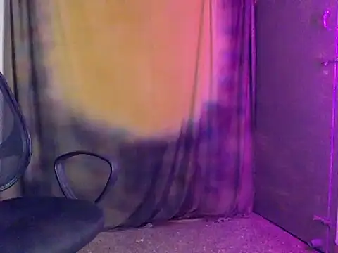 Snapshot of Hot-Honey20 chatting on 03-03-26, 01:50 Hot-Honey20 online show from 03-03-26, 01:50