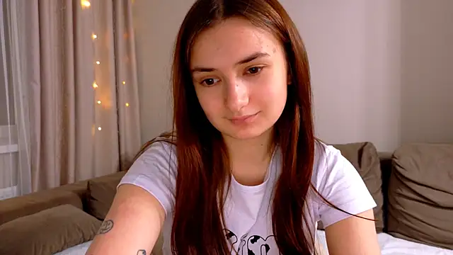 Lelia Vibe online show from 11-20-25, 12:55