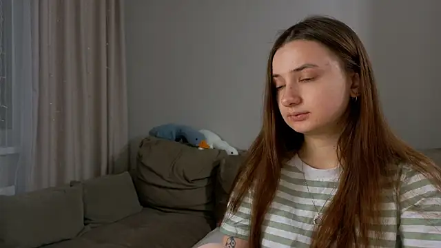 Snapshot of Lelia_Vibe chatting on 02-23-26, 03:53 Lelia Vibe online show from 02-23-26, 03:53