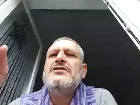 Snapshot of Hisnimin chatting on 02-16-26, 07:37 Hisnimin online show from 02-16-26, 07:37