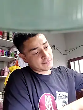 hoteder online show from 11-11-25, 11:21