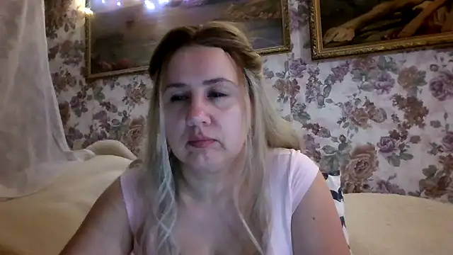 LustyyX online show from 04-23-26, 05:26