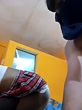 Snapshot of PleasantPassenger9 chatting on 11-17-25, 08:42 PleasantPassenger9 online show from 11-17-25, 08:42