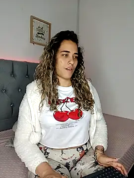 Miss-Melina online show from 10-18-25, 09:59