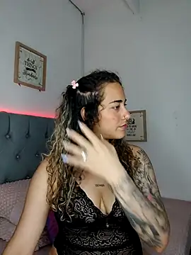 Miss-Melina online show from 10-26-25, 09:31