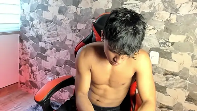 ZYZZ1312 online show from 08-01-26, 03:55