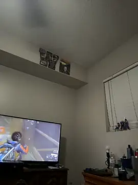 Snapshot of mrredcorn chatting on 10-24-25, 02:41 mrredcorn online show from 10-24-25, 02:41