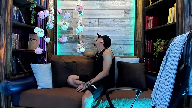 Donovan Desmond online show from 02-13-26, 03:46