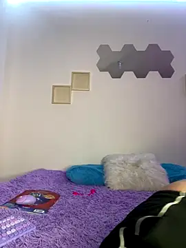 AlessiaSmith11 online show from 10-19-25, 02:23