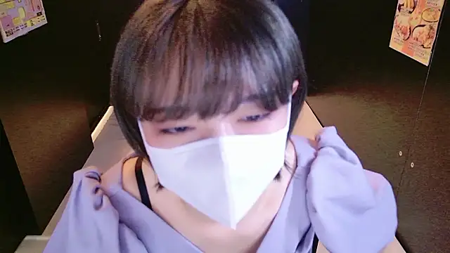 Snapshot of Azusa_DoMybest chatting on 10-28-25, 05:22 Azusa DoMybest online show from 10-28-25, 05:22