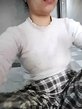 Mie rose online show from 02-13-26, 07:15