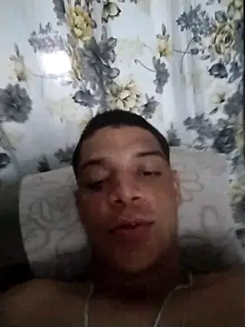 Snapshot of CadencedMimesis chatting on 11-08-25, 02:50 CadencedMimesis online show from 11-08-25, 02:50