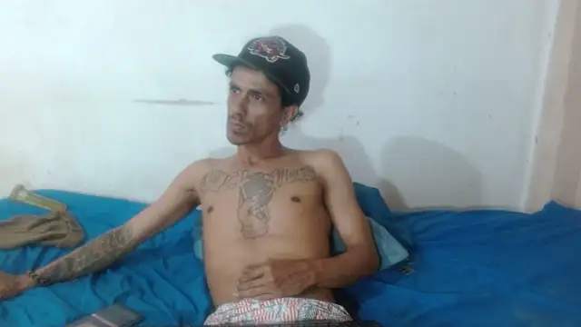 Snapshot of femboy_bigcock chatting on 03-05-26, 12:06 femboy bigcock online show from 03-05-26, 12:06