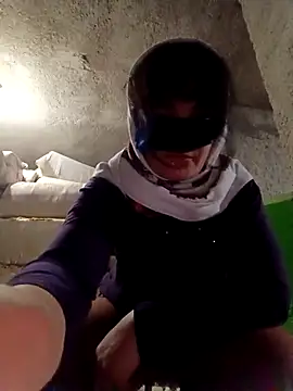 ezgi2545 online show from 10-17-25, 06:10