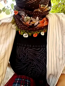 ezgi2545 online show from 10-26-25, 09:04