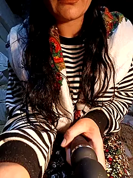 ezgi2545 online show from 04-17-26, 10:35