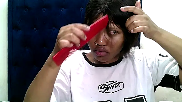 Snapshot of BUNNYCHOWX28 chatting on 12-13-25, 08:04 BUNNYCHOWX28 online show from 12-13-25, 08:04