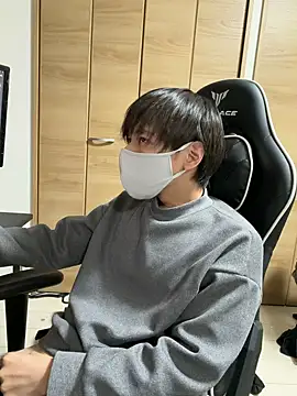 jiji9253 online show from 03-12-26, 12:00